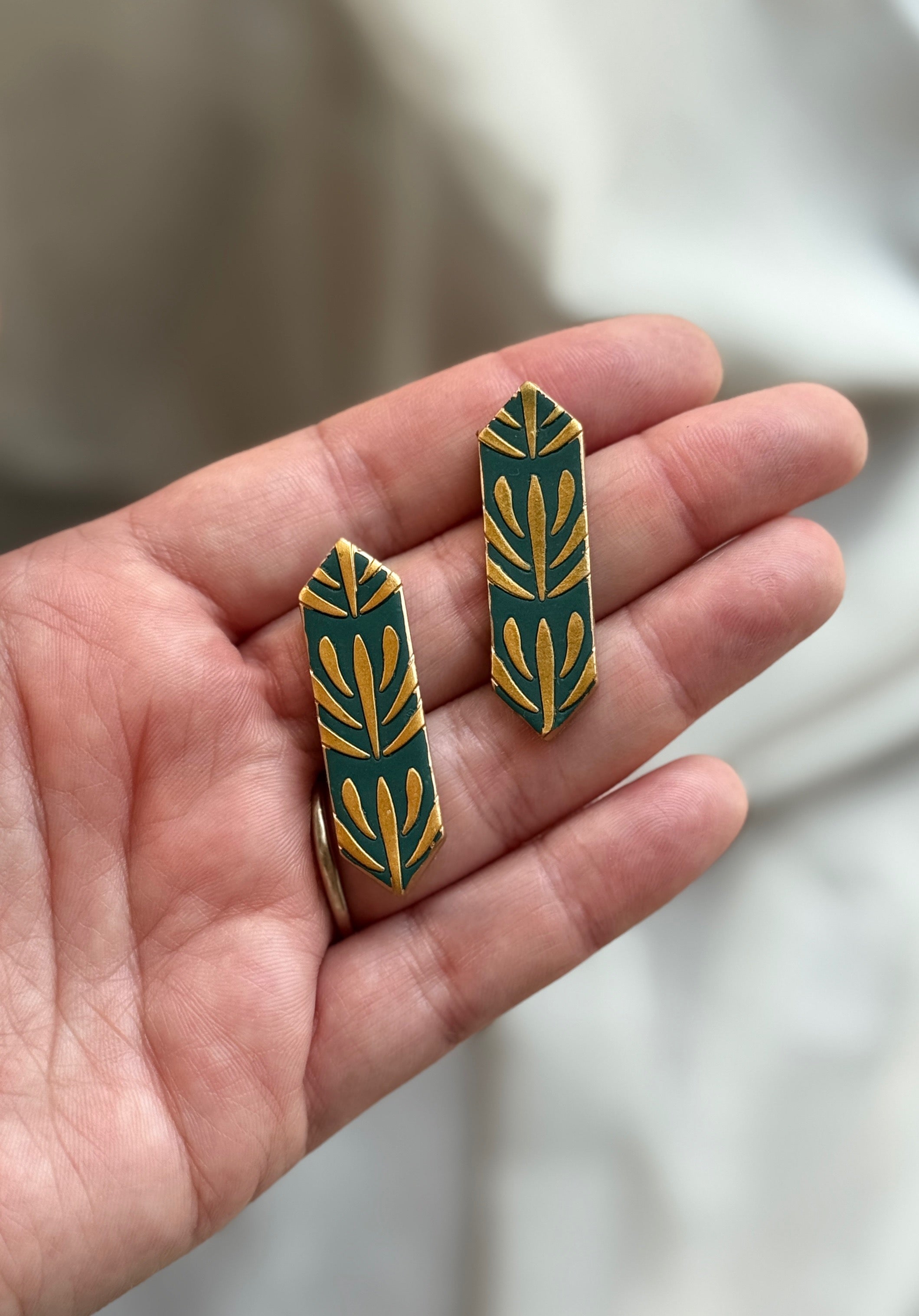 Art Deco Stud