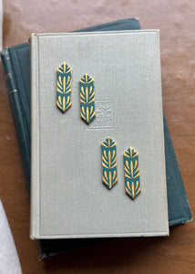Art Deco Stud