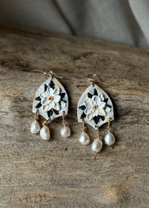 The Blooming Pearl one of a kind