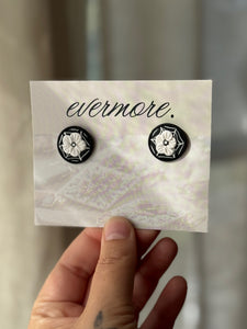 Spider Daisy Studs