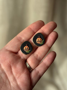 Pumpkin Studs