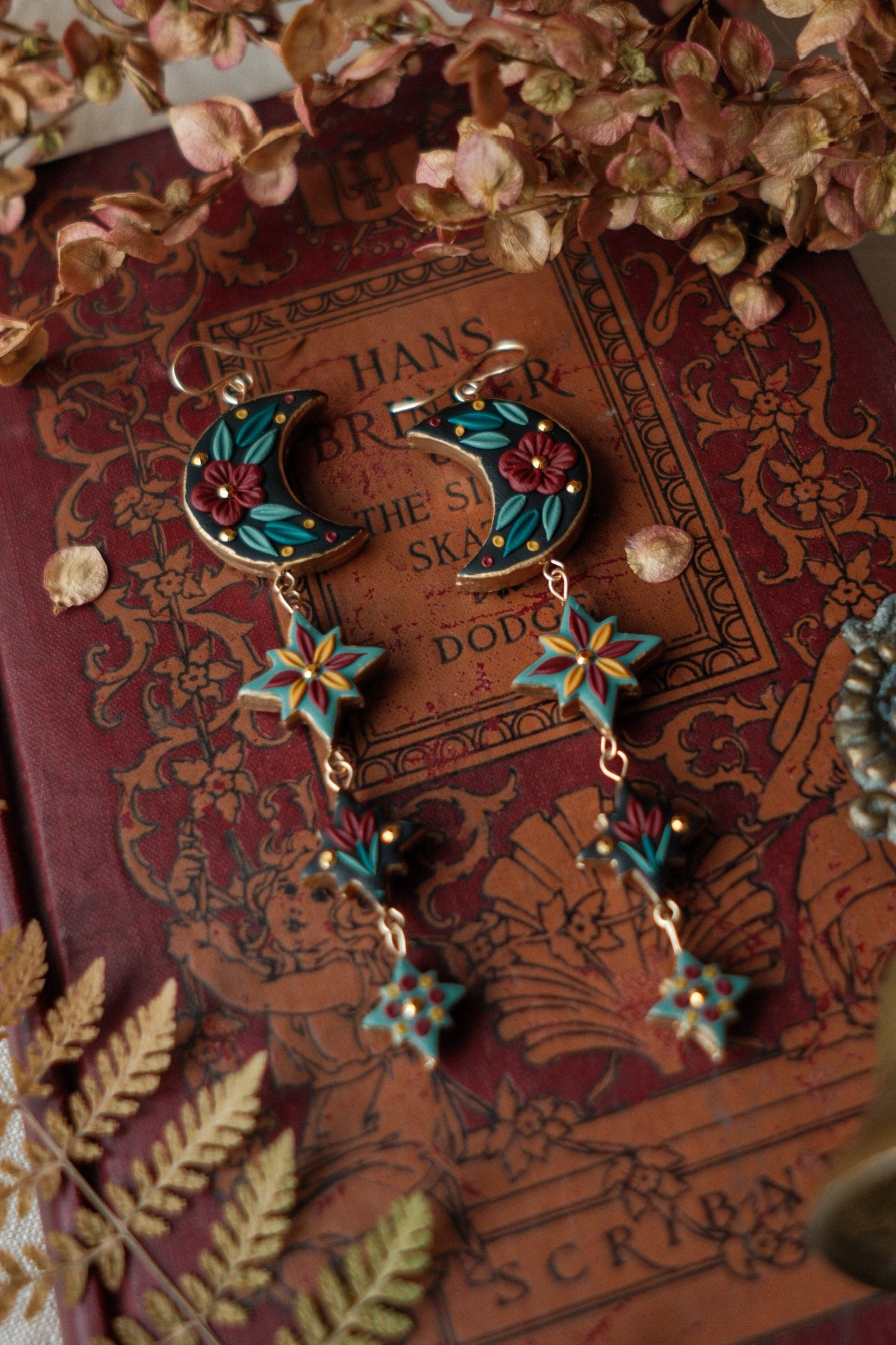 The Folksy Night Sky preorder