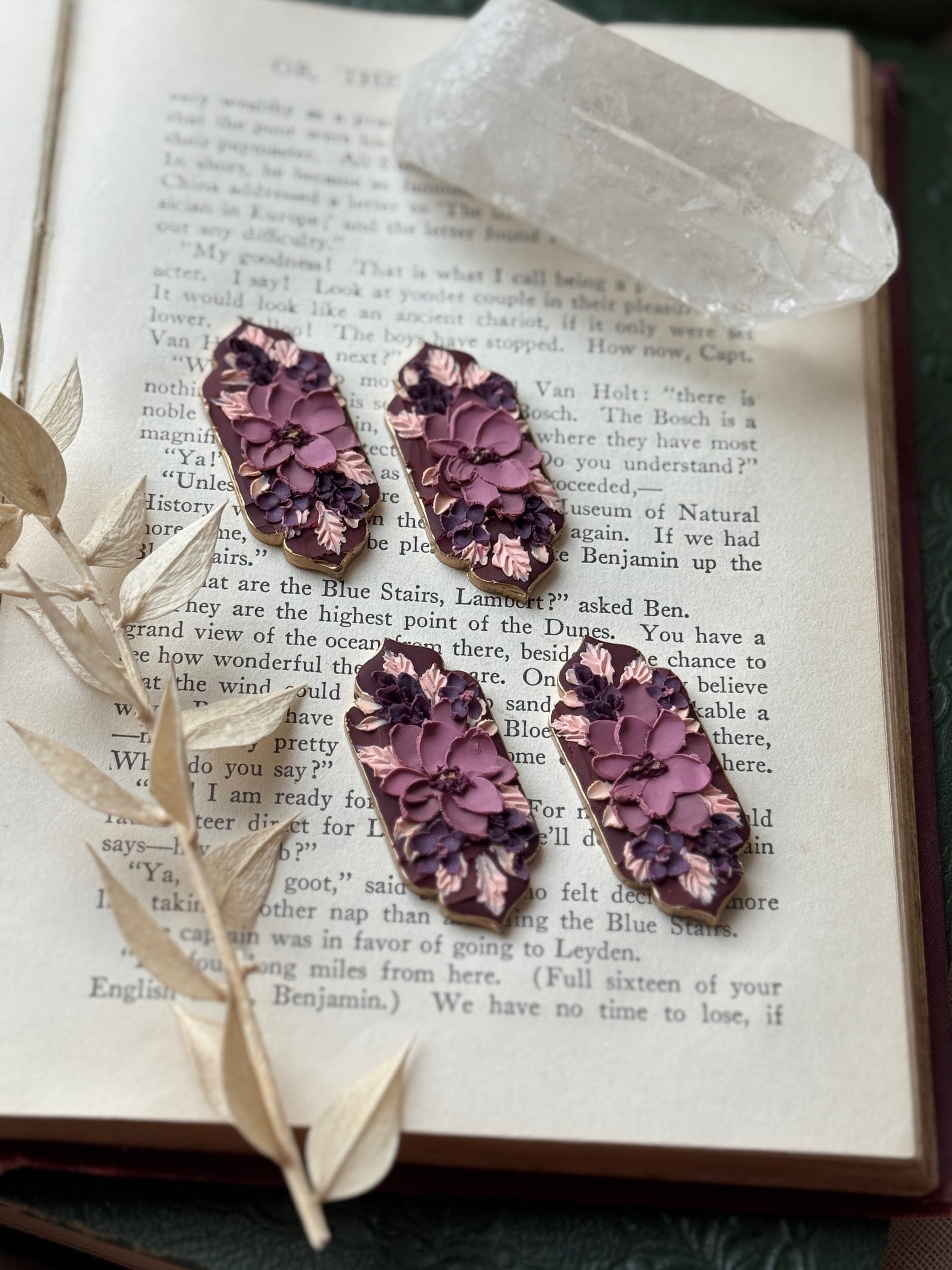 The Mauve & Maroon Bloom