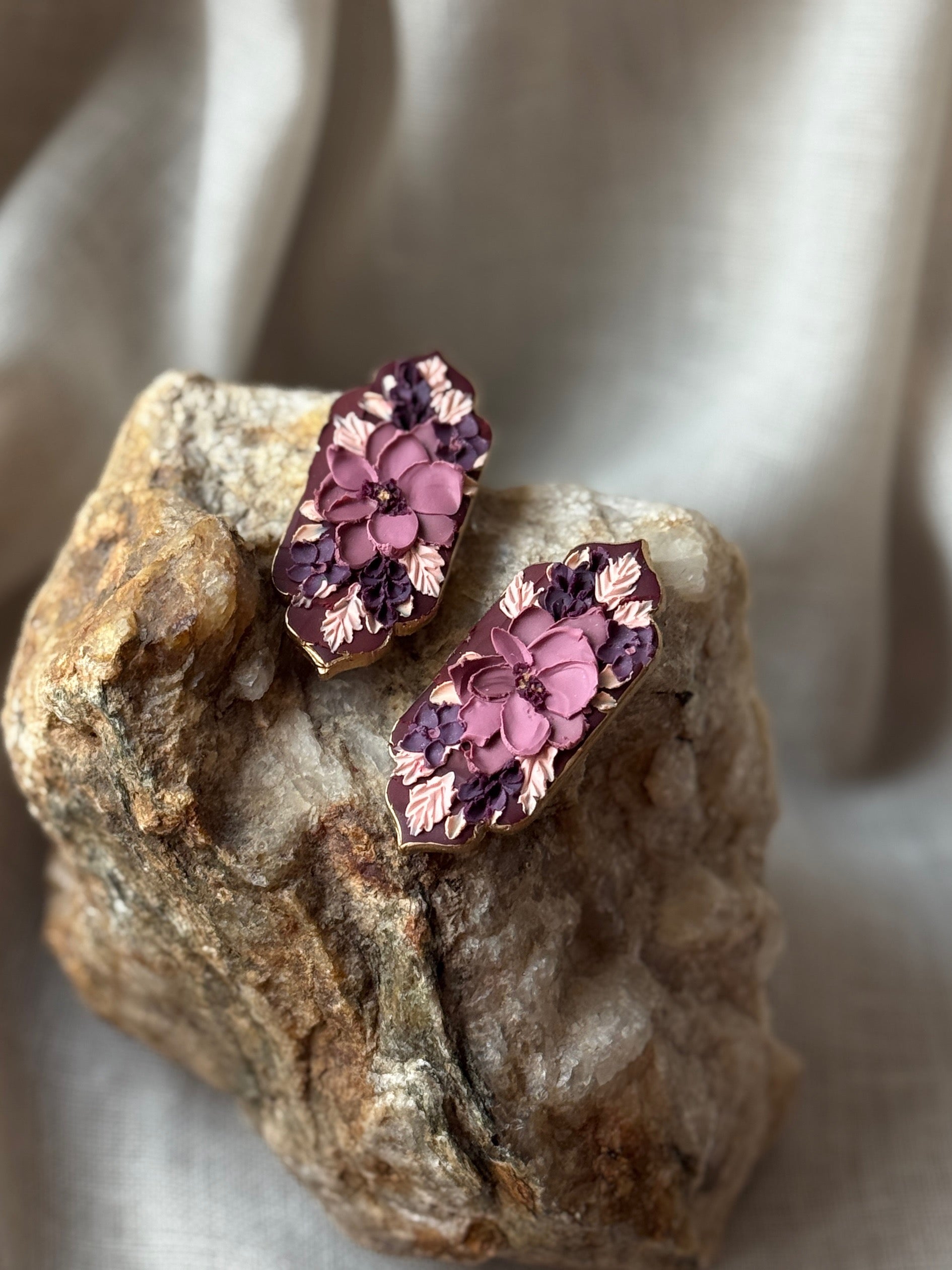 The Mauve & Maroon Bloom